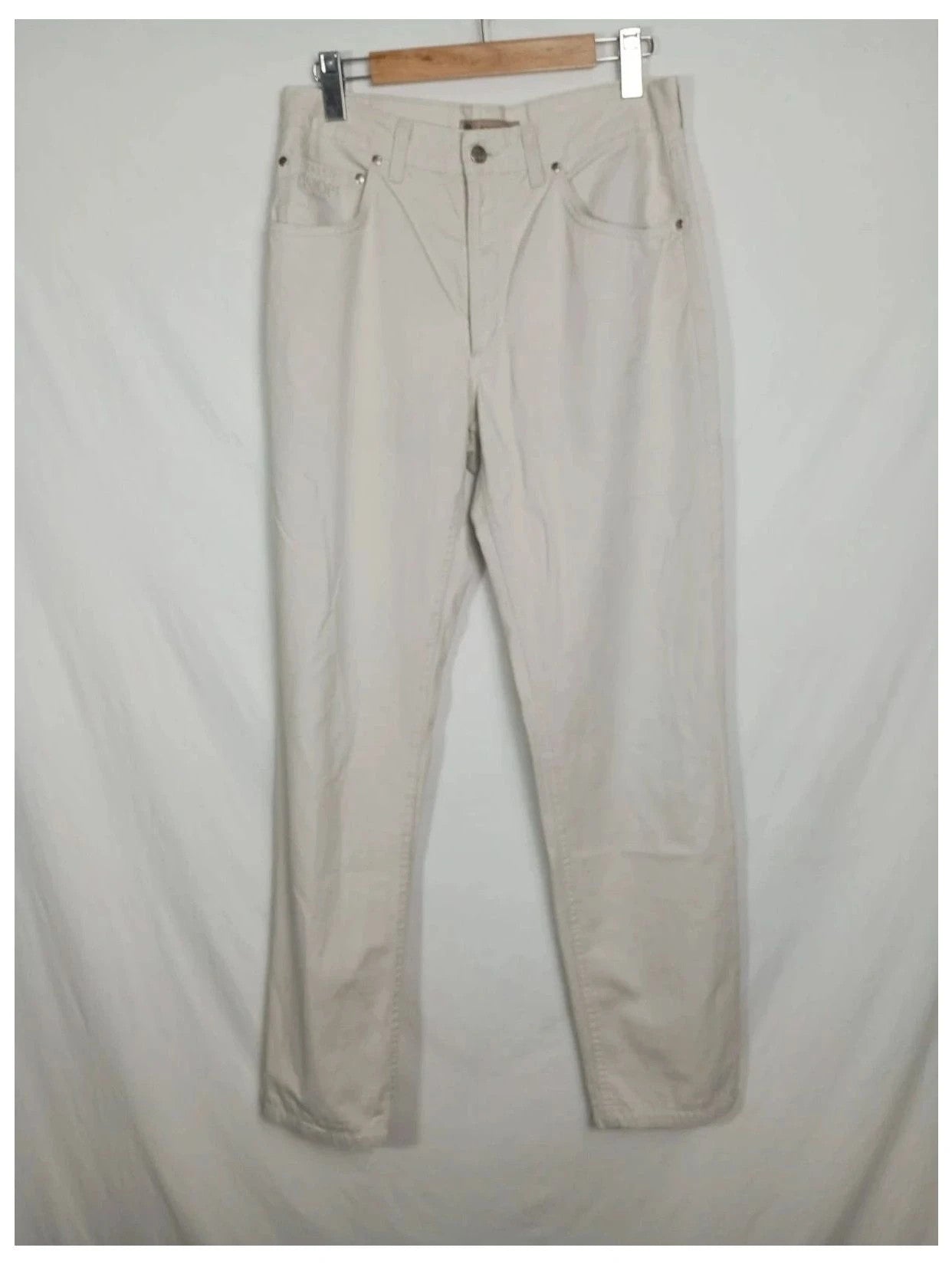 pantalón joop beige talla 40
Algodón. Perfecto estado