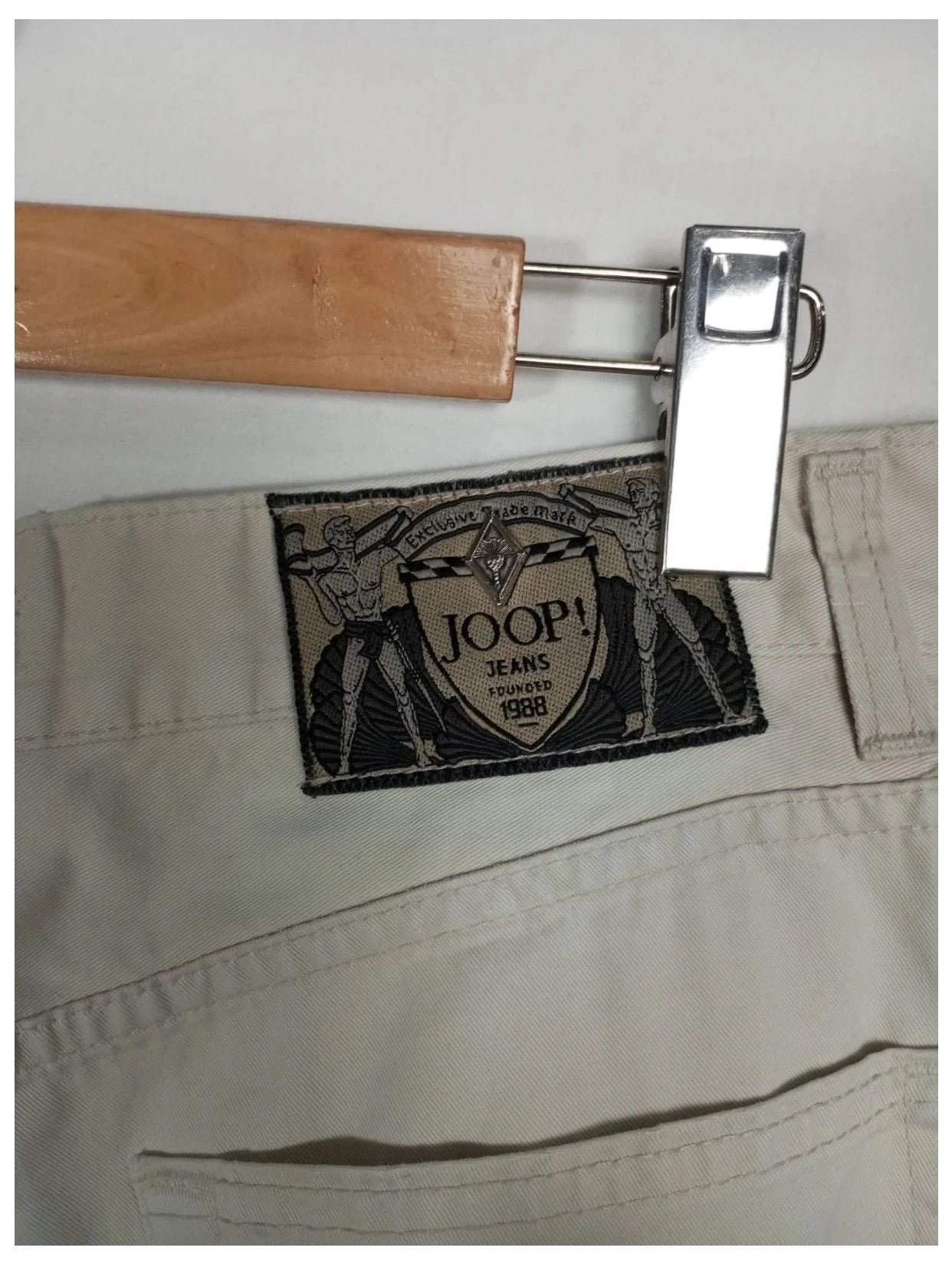 pantalón joop beige talla 40
Algodón. Perfecto estado