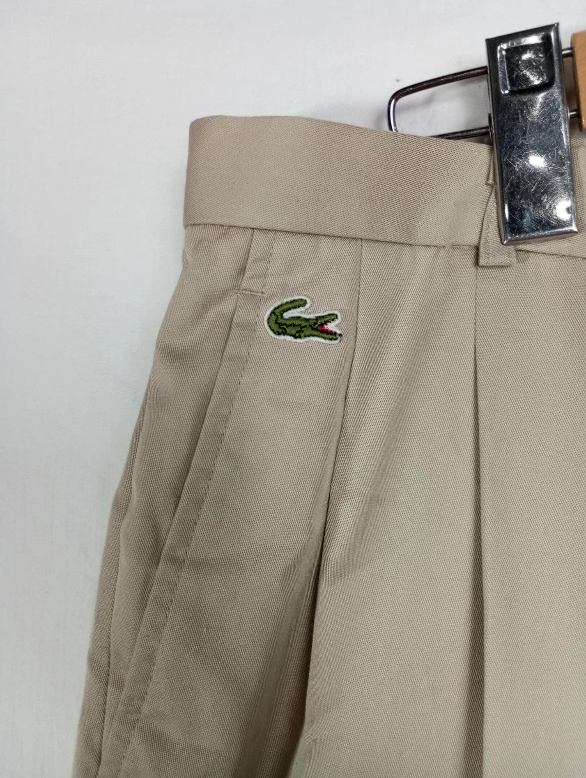 pantalón Lacoste caqui talla 42