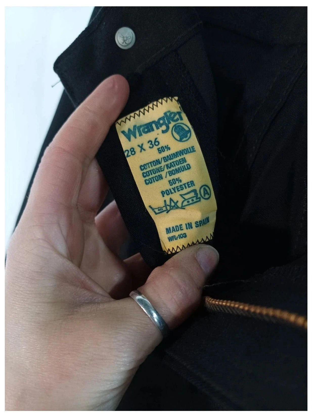 Pantalón de campana años 70s talla 34 deadstock wrangler blue bell