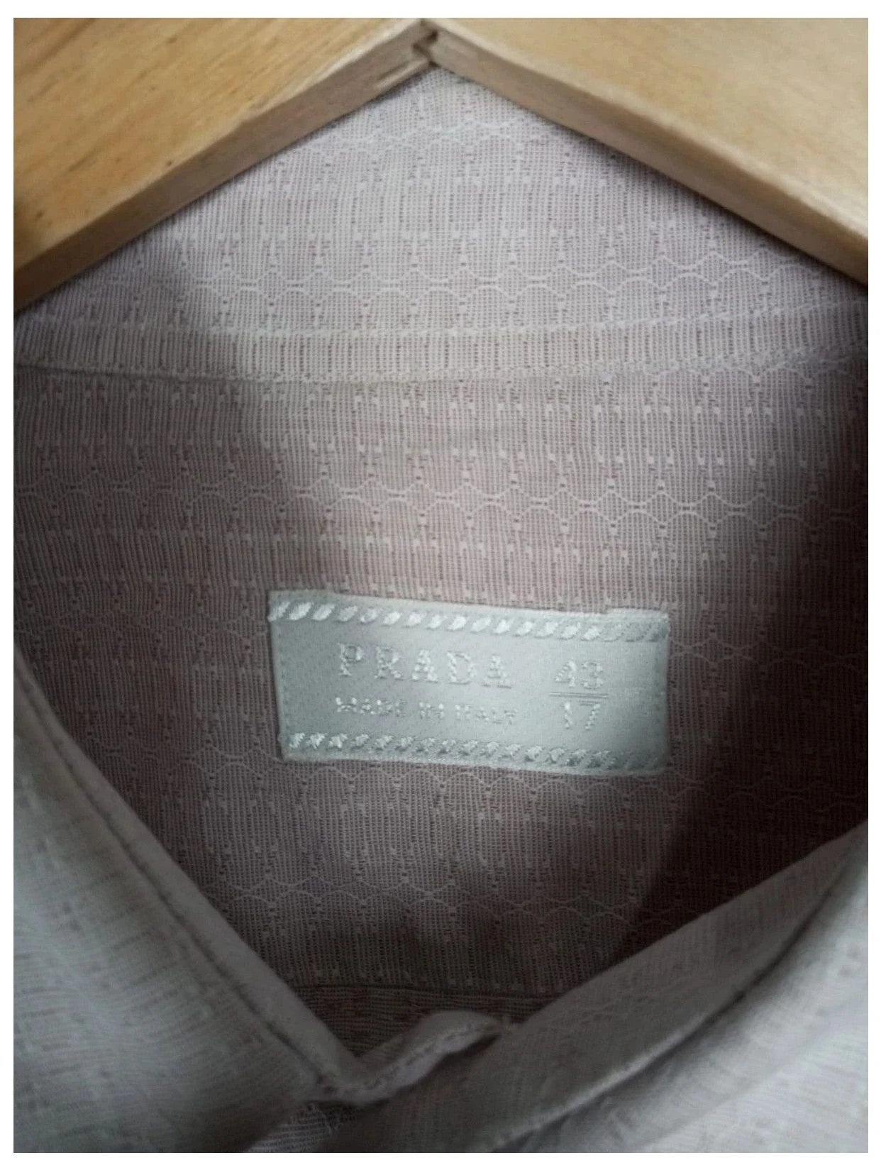 Camisa Prada talla 43 de cuello o XL