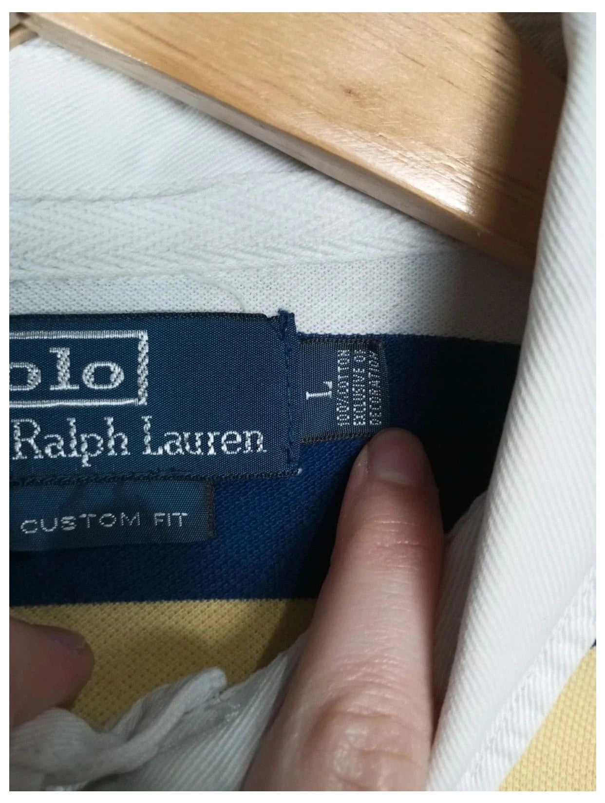 polo by ralph Lauren, rayas amarillo talla L
100% algodón