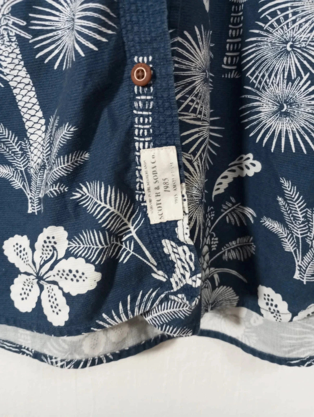 camisa hawaiana azul manga larga de flores Scotch & soda talla XL