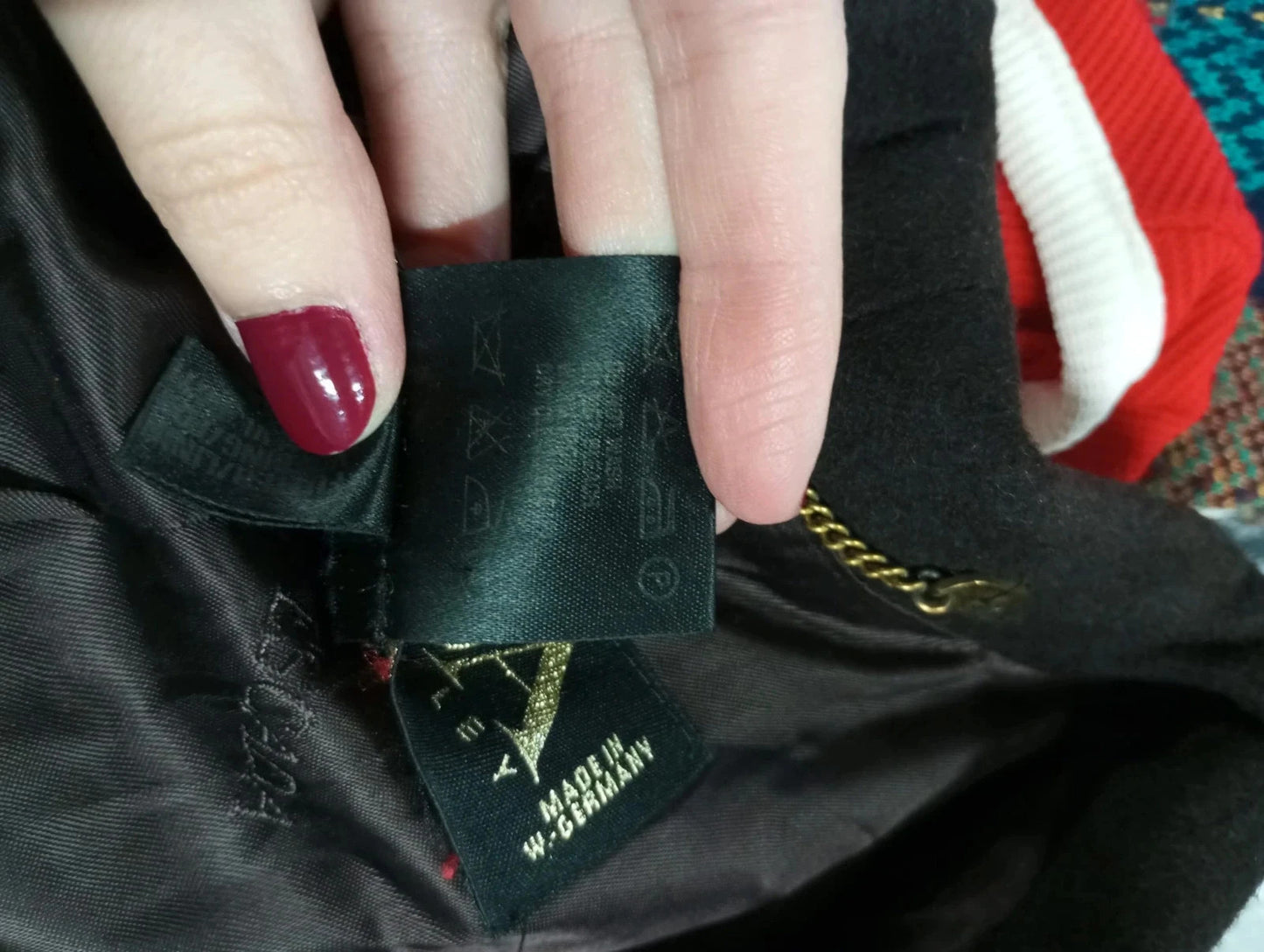 chaqueta marrón pura lana virgen escada talla 42.