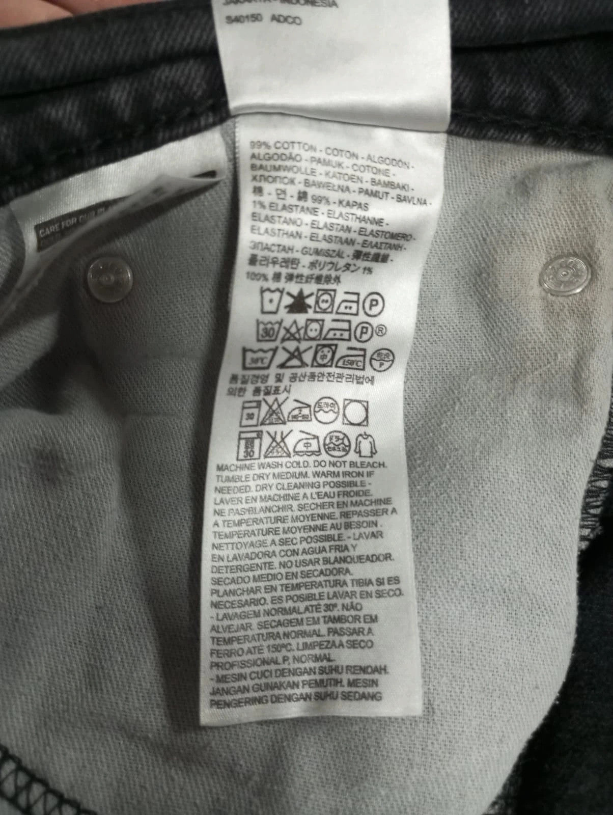 Levis negro 522 w34 l30 talla 44 pantalones vaqueros