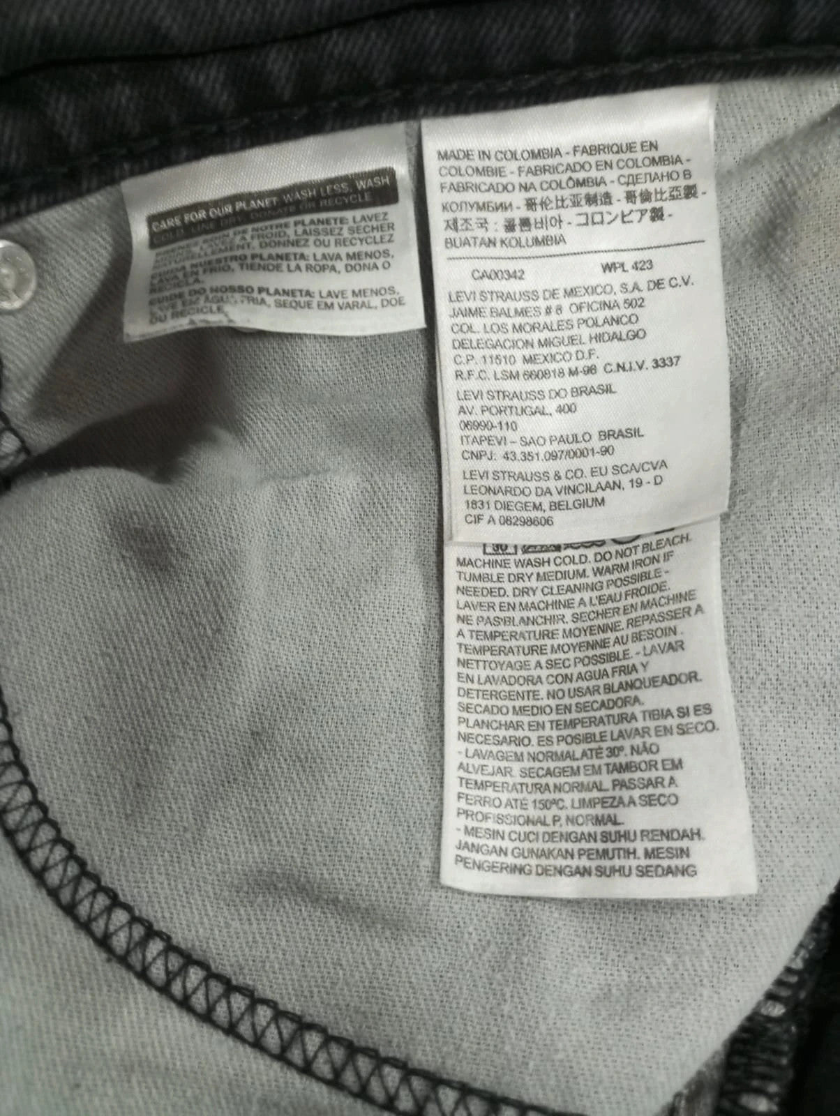 Levis negro 522 w34 l30 talla 44 pantalones vaqueros
