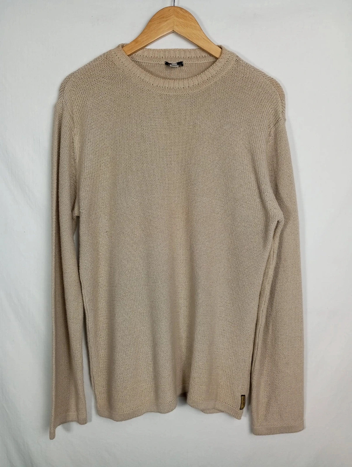 Armani jeans beige talla m
100% algodón