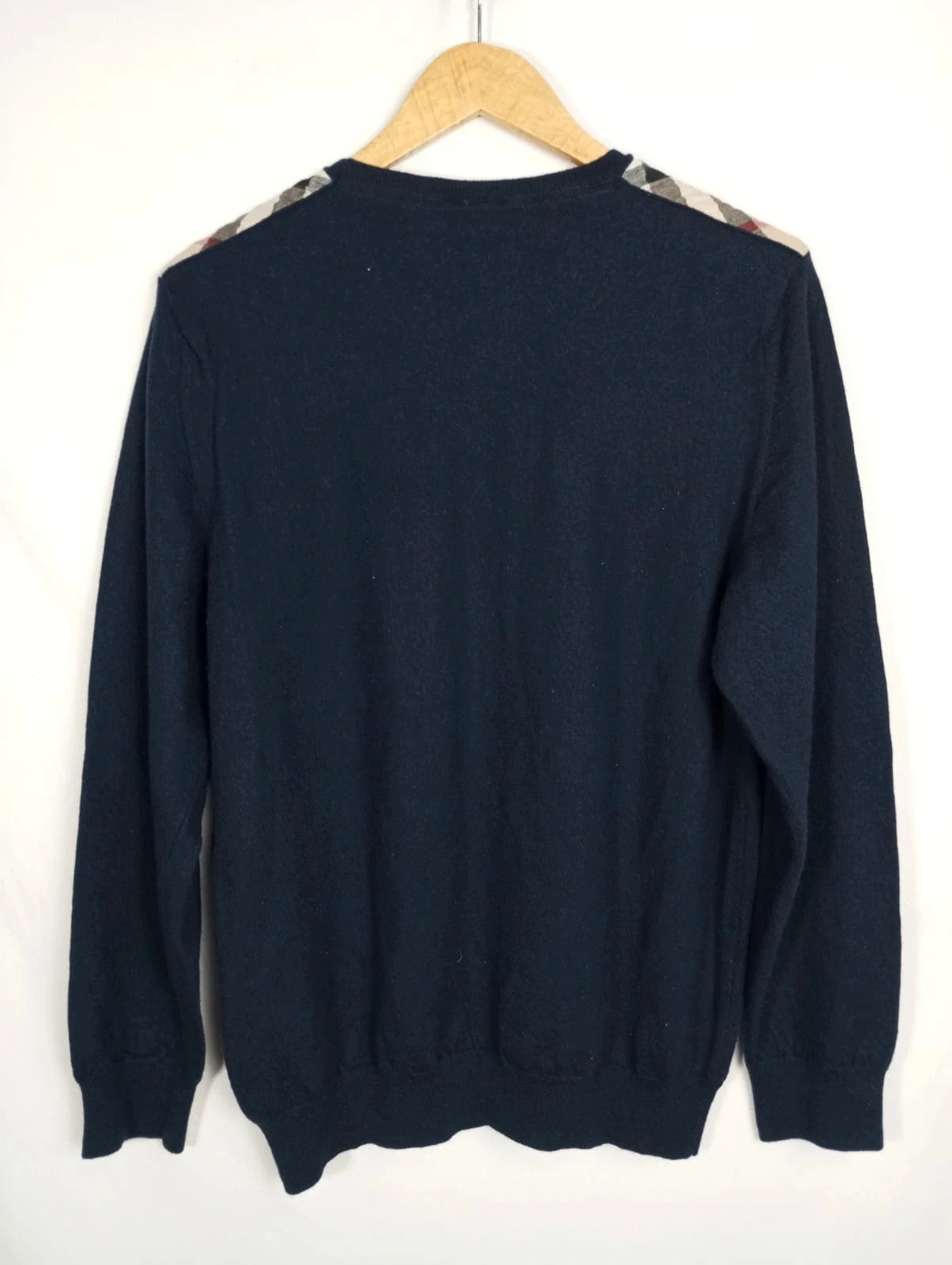 jersey de lana merino 100%
Burberry Brit azul marino XXL