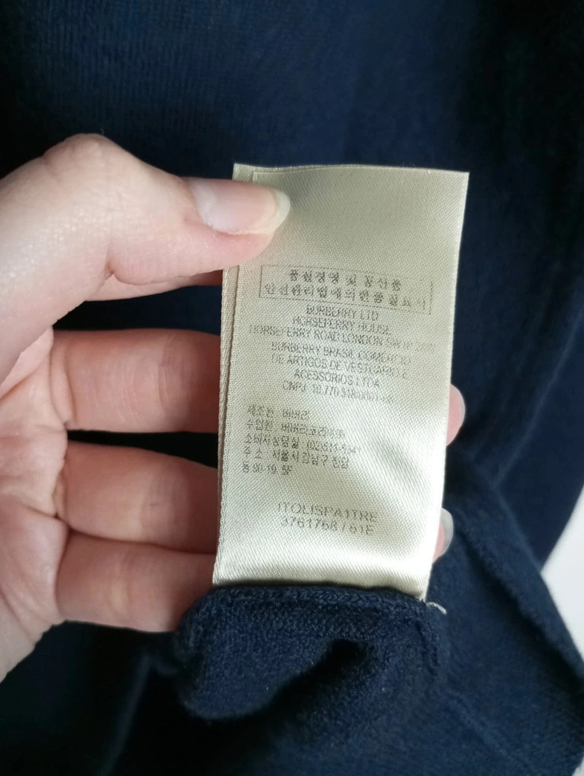 jersey de lana merino 100%
Burberry Brit azul marino XXL