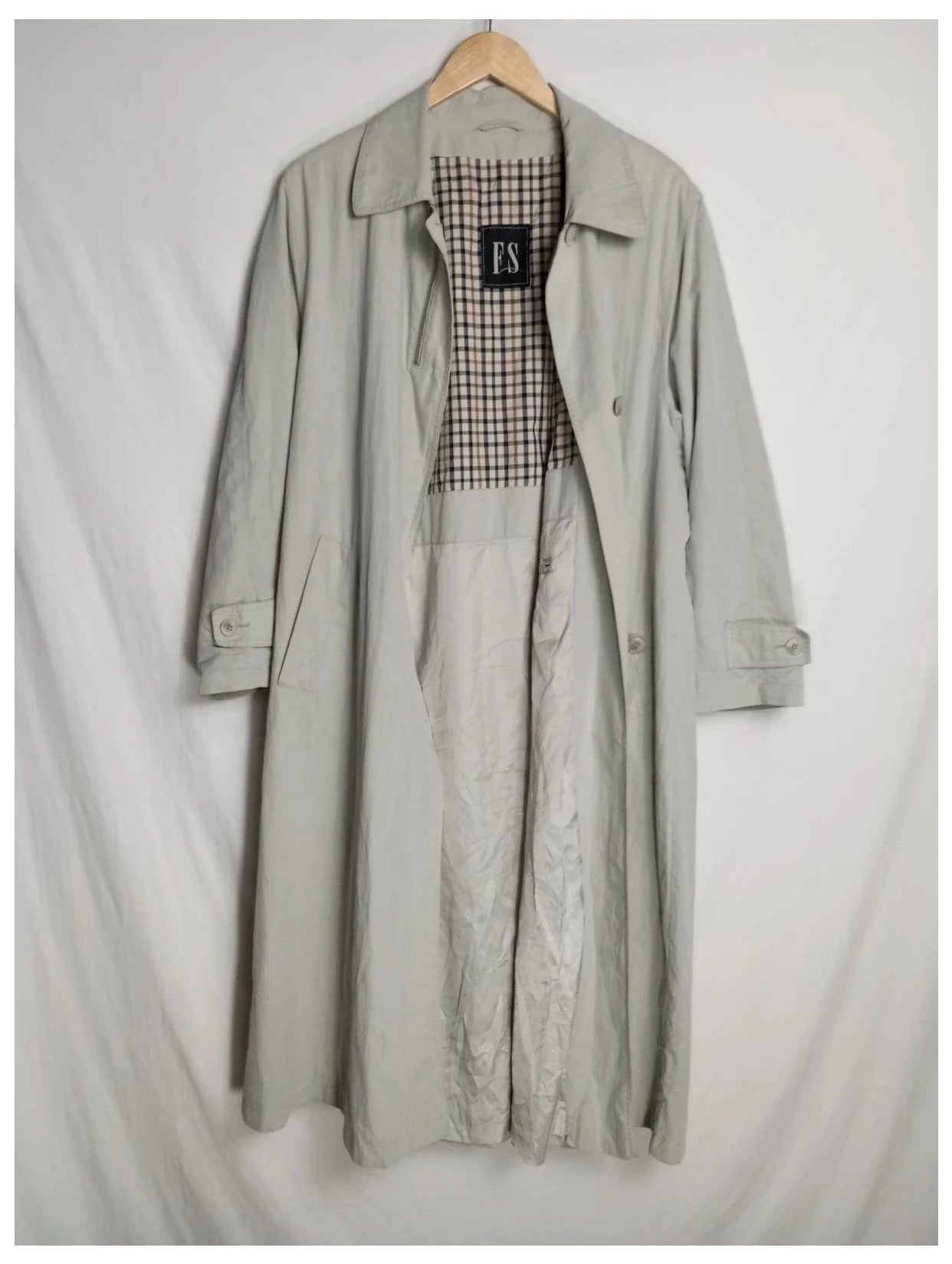 gabardina vintage larga beige o blanco roto. Marca FS talla 44 FR