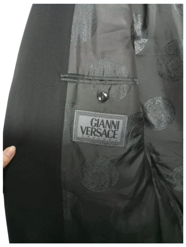 chaqueta de traje Versace negra 100% lana. Perfecto estado.