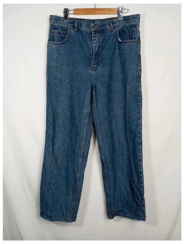pantalón vaquero Levis 501 w34 l36
Vintage. Coincide con una talla 48, comprueba tus medidas!