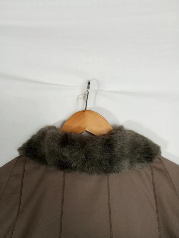 Gabardina beige forrada de pelo talla xXL