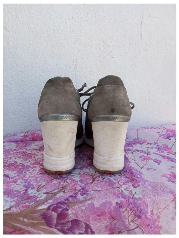 Tacones zapatillas Prada talla 40