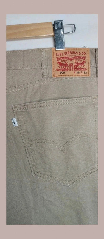 Pantalon vaquero beige chinos Levis talla 48 38x32