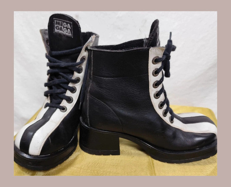 Bota negra/blanca crazy mega gaga talla 34