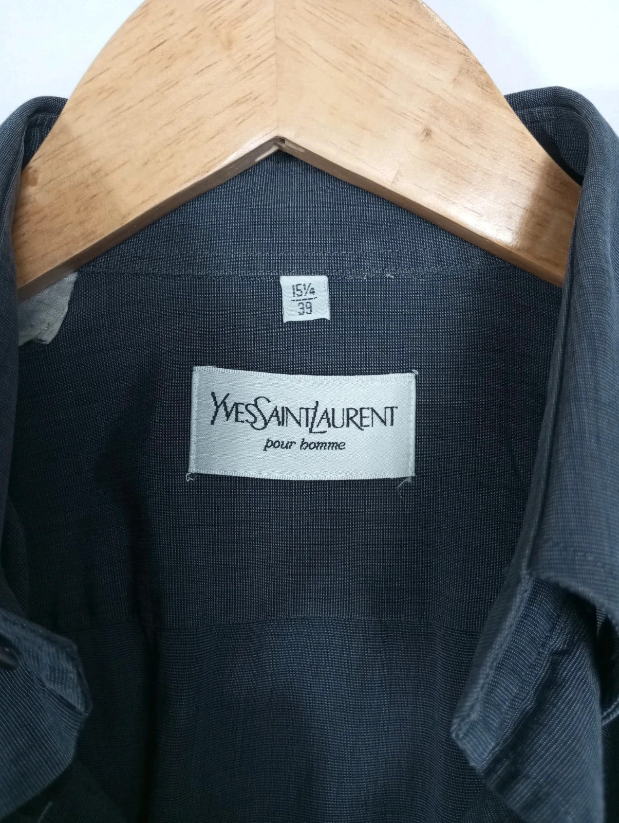 Camisa negra Yves Saint Laurent talla m