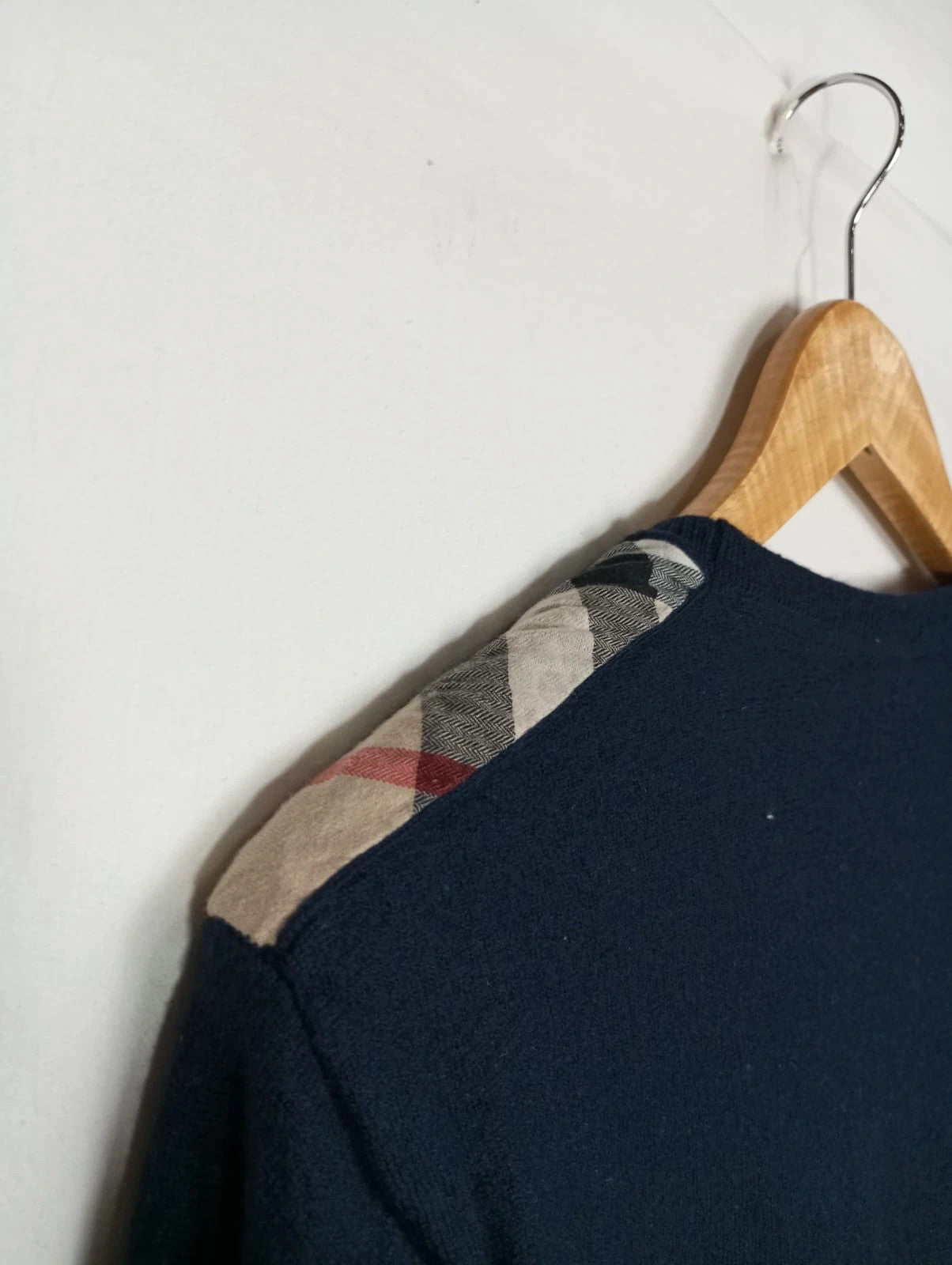 jersey de lana merino 100%
Burberry Brit azul marino XXL