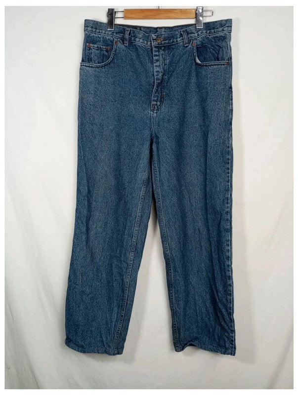 pantalón vaquero Levis 501 w34 l36
Vintage. Coincide con una talla 48, comprueba tus medidas!