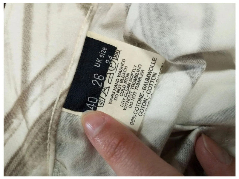 pantalón blanco rayas marrones trussardi talla 24 (UK) o talla 34 España
