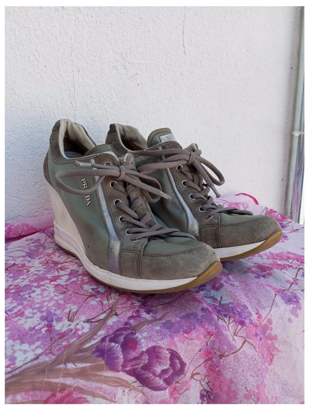 Tacones zapatillas Prada talla 40