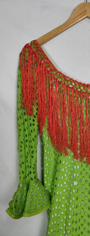 Vestido verde con ojales y flecos talla M flamenca gitana feria de abril España española