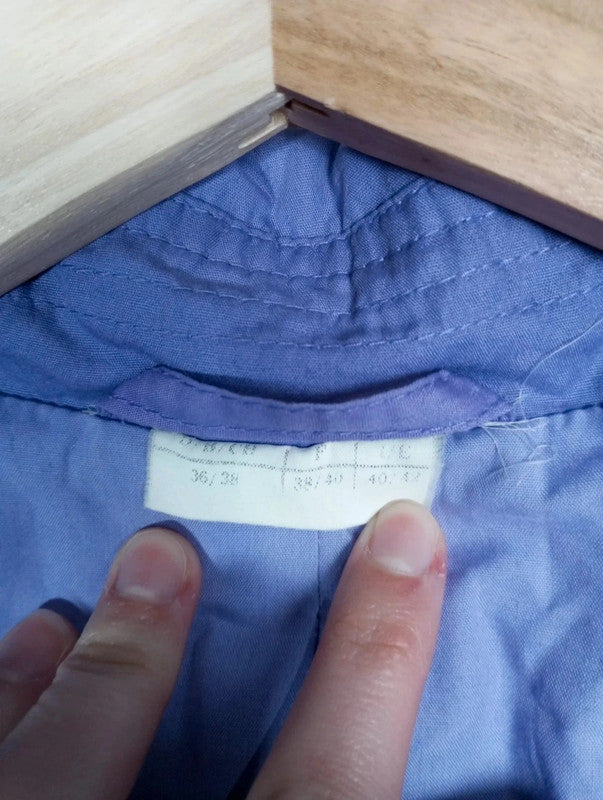 gabardina morada talla 40/42 XL